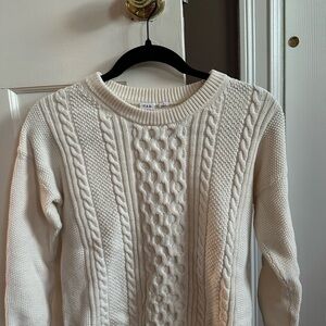 GAP Women's Cream Cable Knit Sweater